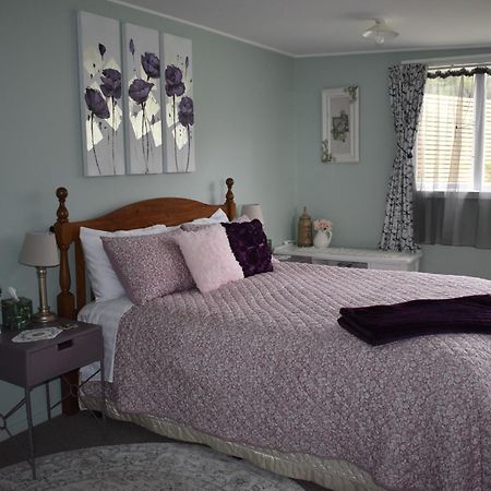 Bnb On Bakers Waimate Esterno foto